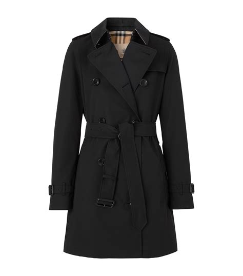 bouton trench burberry|burberry kensington trench coat.